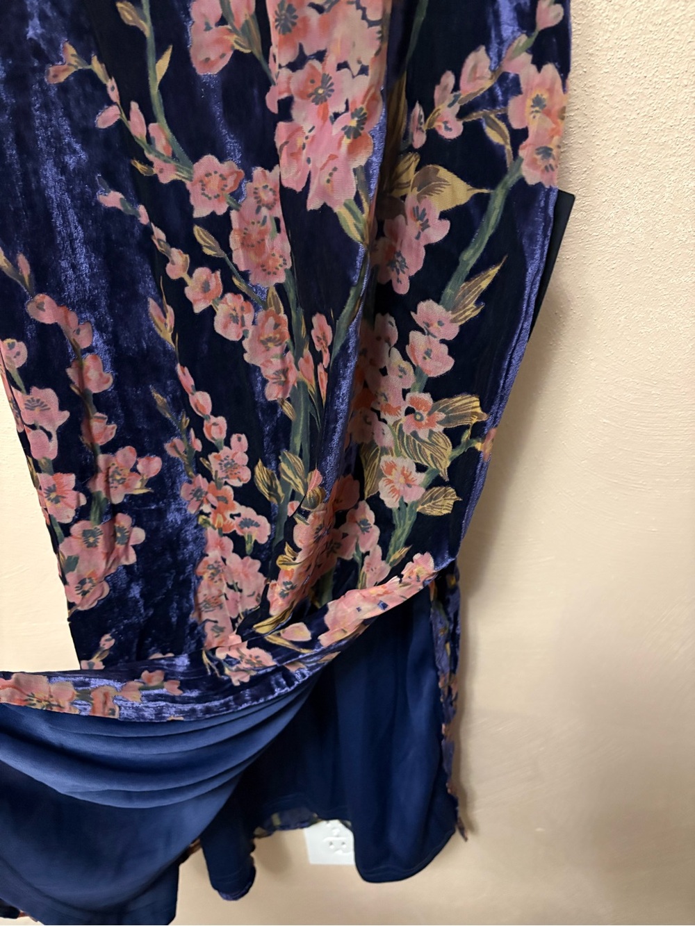 Lulus Romantic Stunner Navy Blue Floral Burnout Velvet Lace-Up Dress Medium NWT - Picture 8 of 14